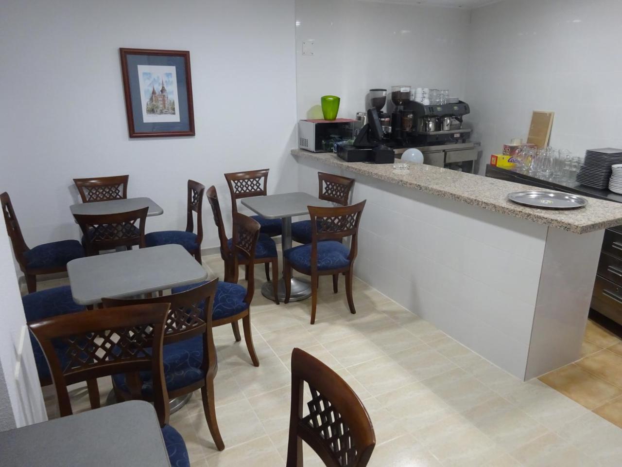 Hostal Lavapies Madrid Eksteriør billede