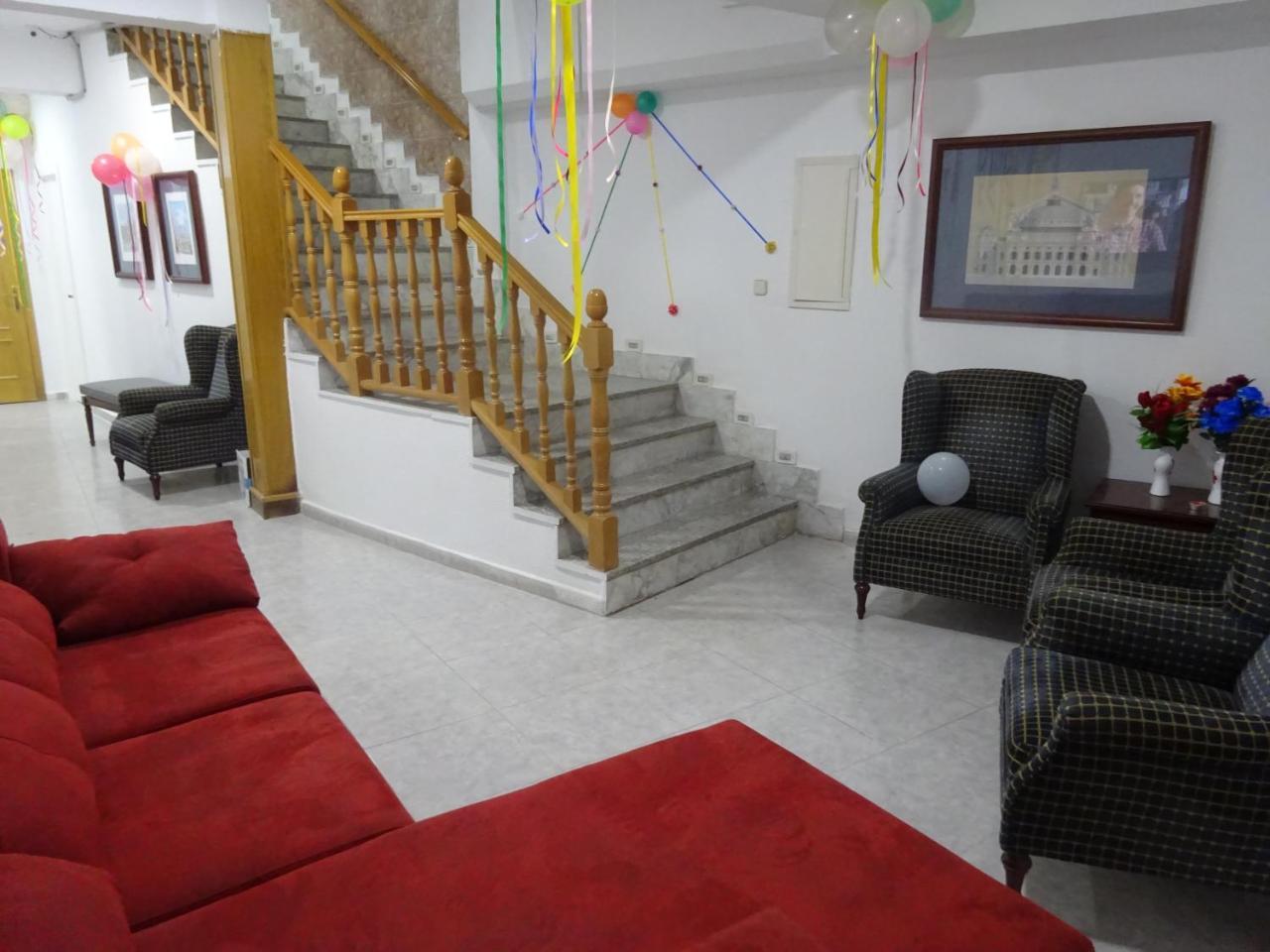 Hostal Lavapies Madrid Eksteriør billede